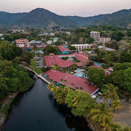 Beach Break Resort & Cr Surf Camp Jaco Bagian luar foto